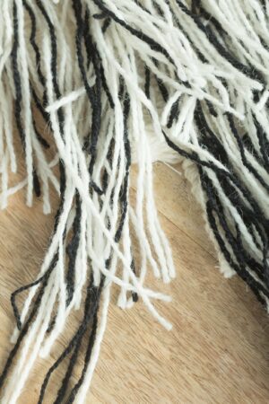 wool macrame wall hanging, boho decor, makramee wandbehang, woolen makramee vorhang, tapestry  textile art, wool wandteppich, textile art