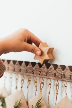 Wooden Christmas Countdown Calendar with Star Holiday Gift for Family Friends Nativity Advent Calendar Holiday Decoration Advent Activity