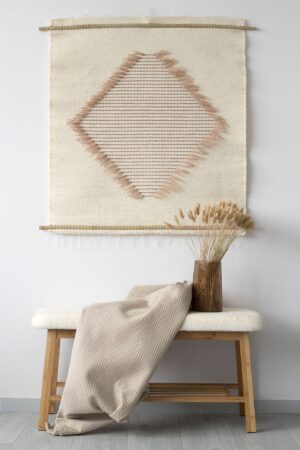 laine wool wolle tapestry, knitting tapestry wall hanging, dip dyed yarn wall hanging, bed room wall frames, großer makramee wandbehang