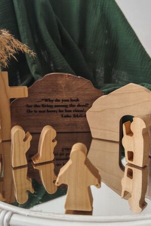 Jesus is Risen, Resurrection Scene, Easter Nativity Set, Wooden Easter Home Decor, Easter Family Gifts, Holiday Decoration