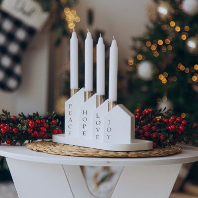Modern Advent Wreath. Christmas Table Centerpiece. Wooden Candle Holders. Nativity Scene. Christmas Countdown. Reusable Holiday Decoration.