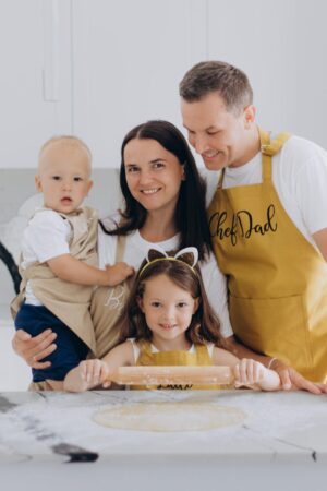 Personalized Kids Apron Customized Apron Cooking Apron for Girl and Boys Little Chef Mom Daughter Matching Aprons Birthday Baby Gift