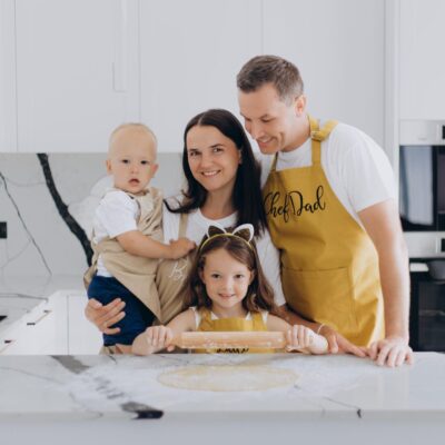 Personalized Kids Apron Customized Apron Cooking Apron for Girl and Boys Little Chef Mom Daughter Matching Aprons Birthday Baby Gift