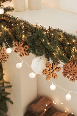 Christmas Tree Ornaments Set, Wooden Snowflakes, Christmas Decoration, Ornaments Handmade, Unique Holiday Decor, Christmas Family Gift