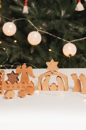 Wooden Advent Calendar With Star and Advent Activity Cards Christmas Countdown Holiday Decor Nativity Scene Set Holiday Fireplace Decor