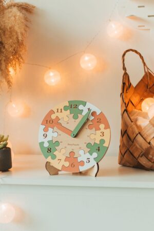BUYER'S CHOICE Montessori Clock For Kids Wooden Learning Toy Toddler Clock Puzzle Christening Boy Gift Kids Room Decor Fine Motor Skills