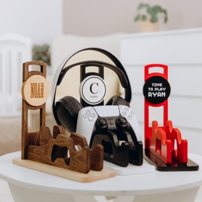 Personalized Game Controller Stand Wooden Headphone Hanger Custom Gift for Gamers Valentine's Day Gift for Him Gamer Boyfriend Gift